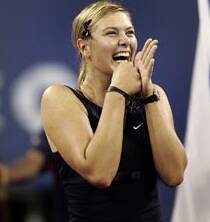 Maria is erg blij na haar overwinning